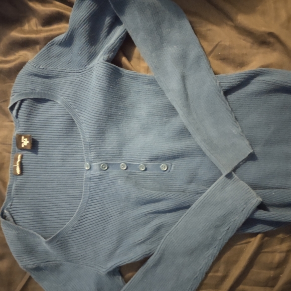 Sweaters - Picture 8 of 12